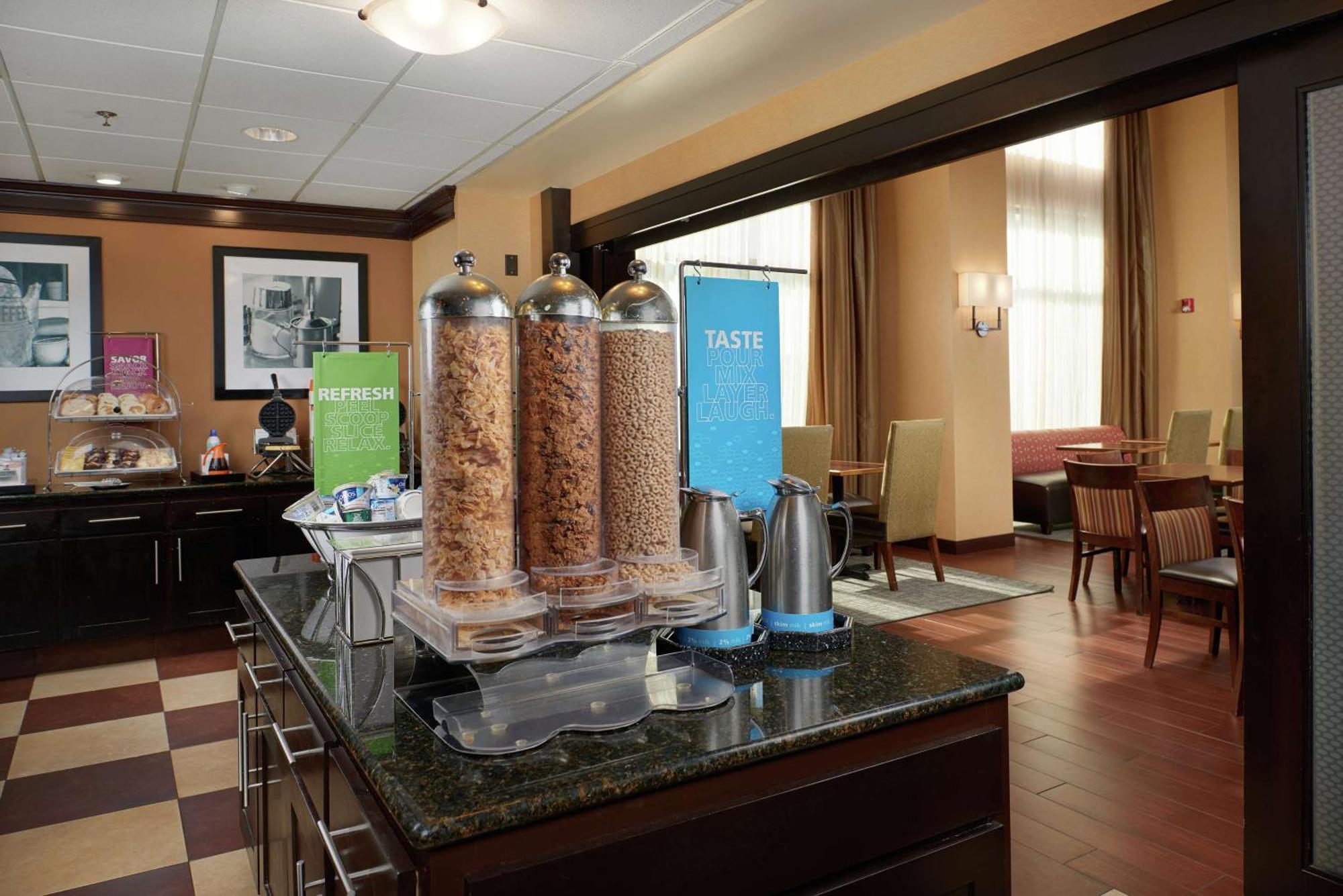 Hampton Inn & Suites Oxford-Anniston Εξωτερικό φωτογραφία