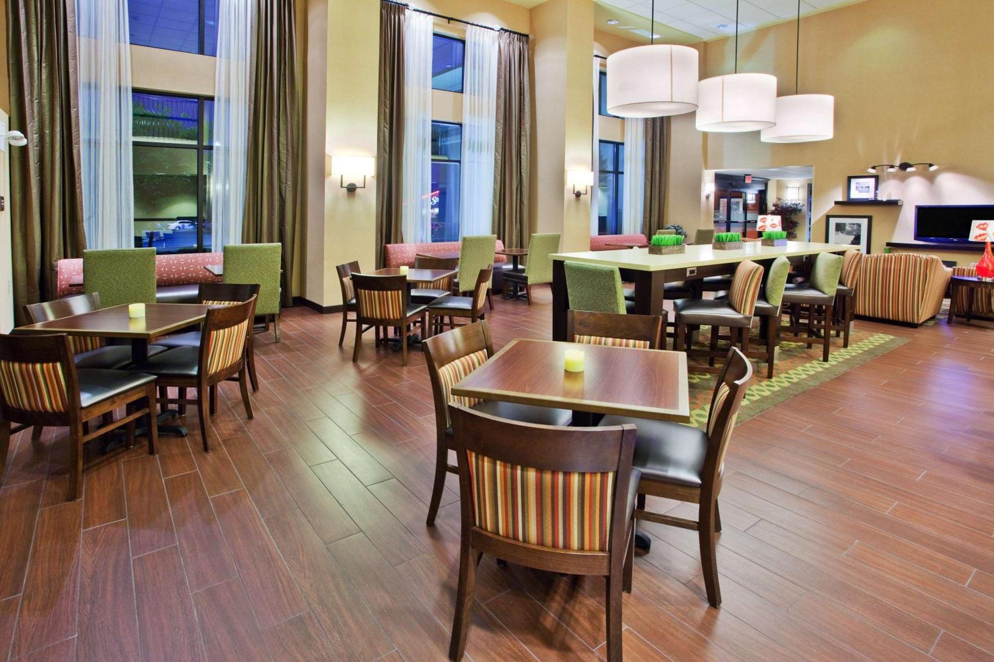 Hampton Inn & Suites Oxford-Anniston Εστιατόριο φωτογραφία