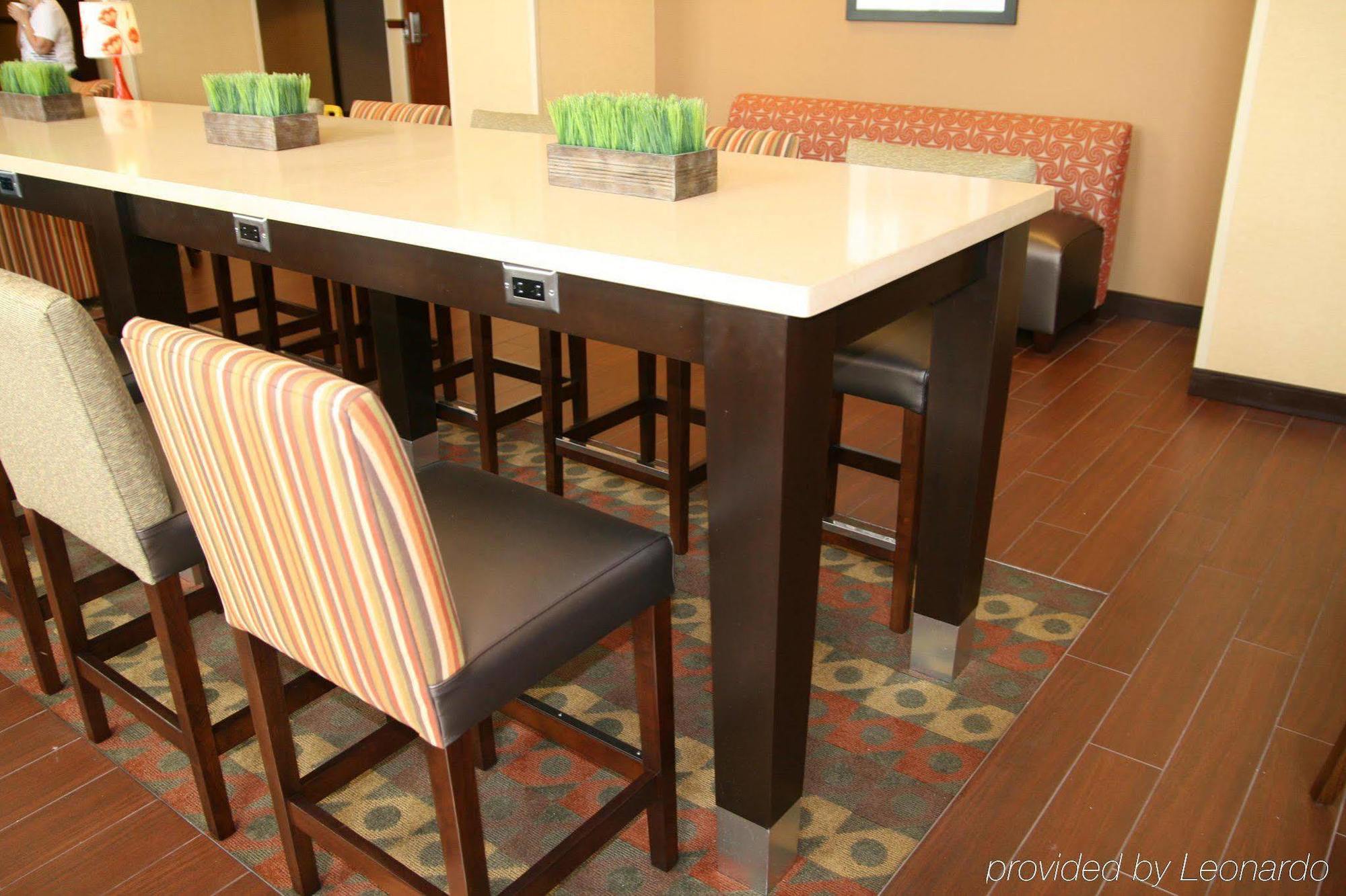 Hampton Inn & Suites Oxford-Anniston Δωμάτιο φωτογραφία
